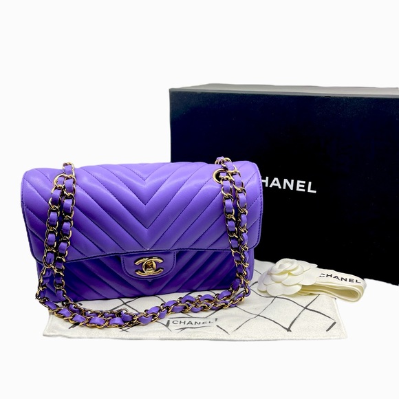 CHANEL Lambskin Chevron Quilted Small Double Flap Purple GHW - Picture 2 of 16